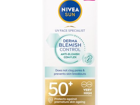 Sun Derma Blemish Control fluid do twarzy SPF50+ 40ml on Sale